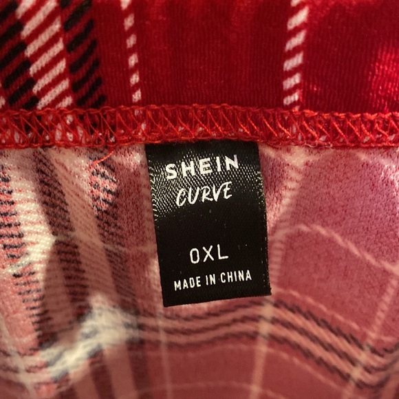 Red Plaid Mini Skirt - Picture 3 of 4